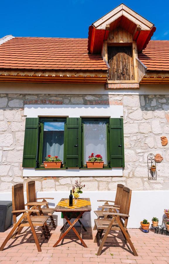 Villa Kofejto Haza Fertőrákos Exterior foto